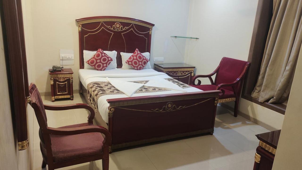 Hotel Gold Coast Bombaj Zewnętrze zdjęcie