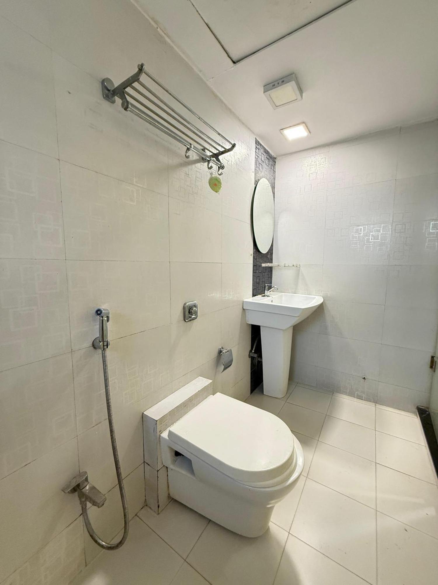 Hotel Gold Coast Bombaj Zewnętrze zdjęcie