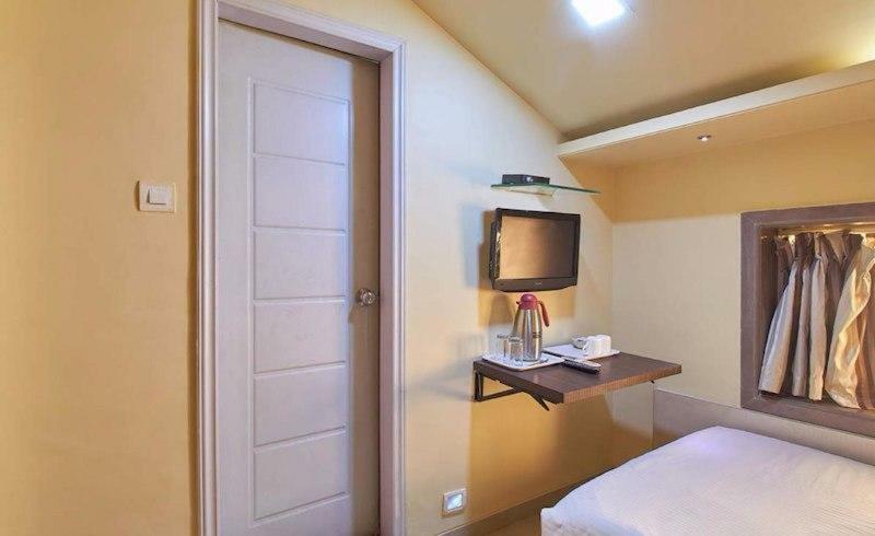 Hotel Gold Coast Bombaj Zewnętrze zdjęcie